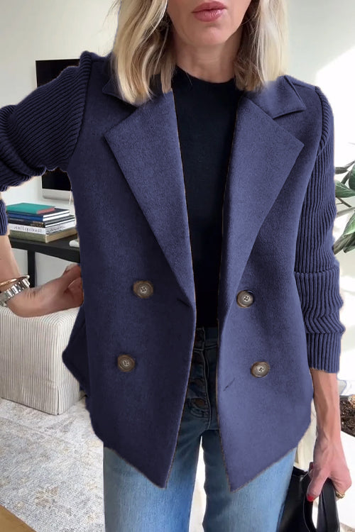 Olivia | Doppelreihiger Strickblazer für elegante Auftritte