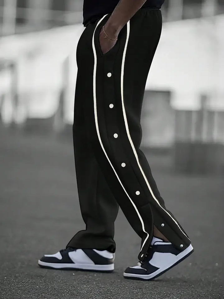 Lino | Locker geschnittene Sporthose mit Knopfdetails