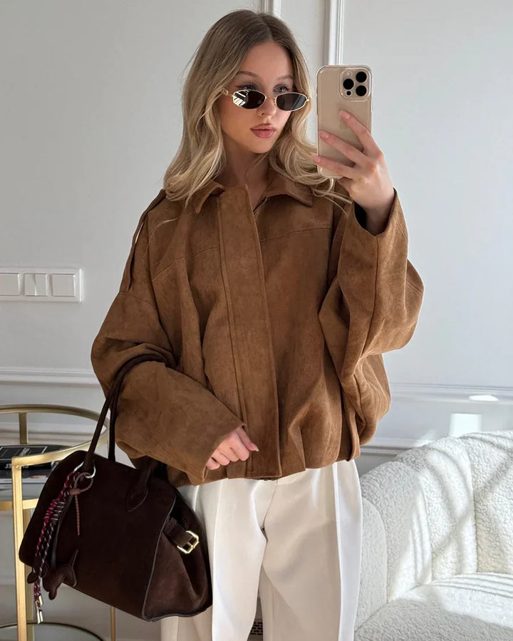 Lina | Stylische Wildlederjacke Damen im Pilotenlook