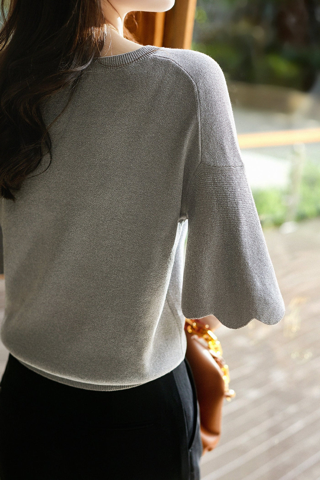 V-Ausschnitt Wave Flare Knit Top für Damen