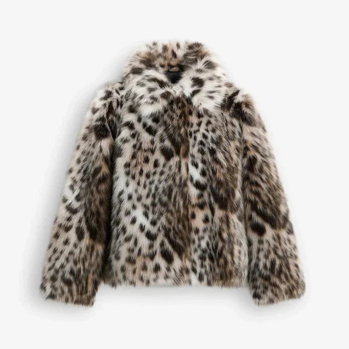 Leoparden-Kunstfelljacke für auffällige Winter-Looks