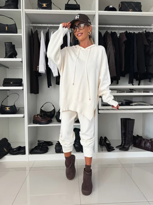 Evana | Zweiteiliges Damen-Set mit Kapuze und Shirt