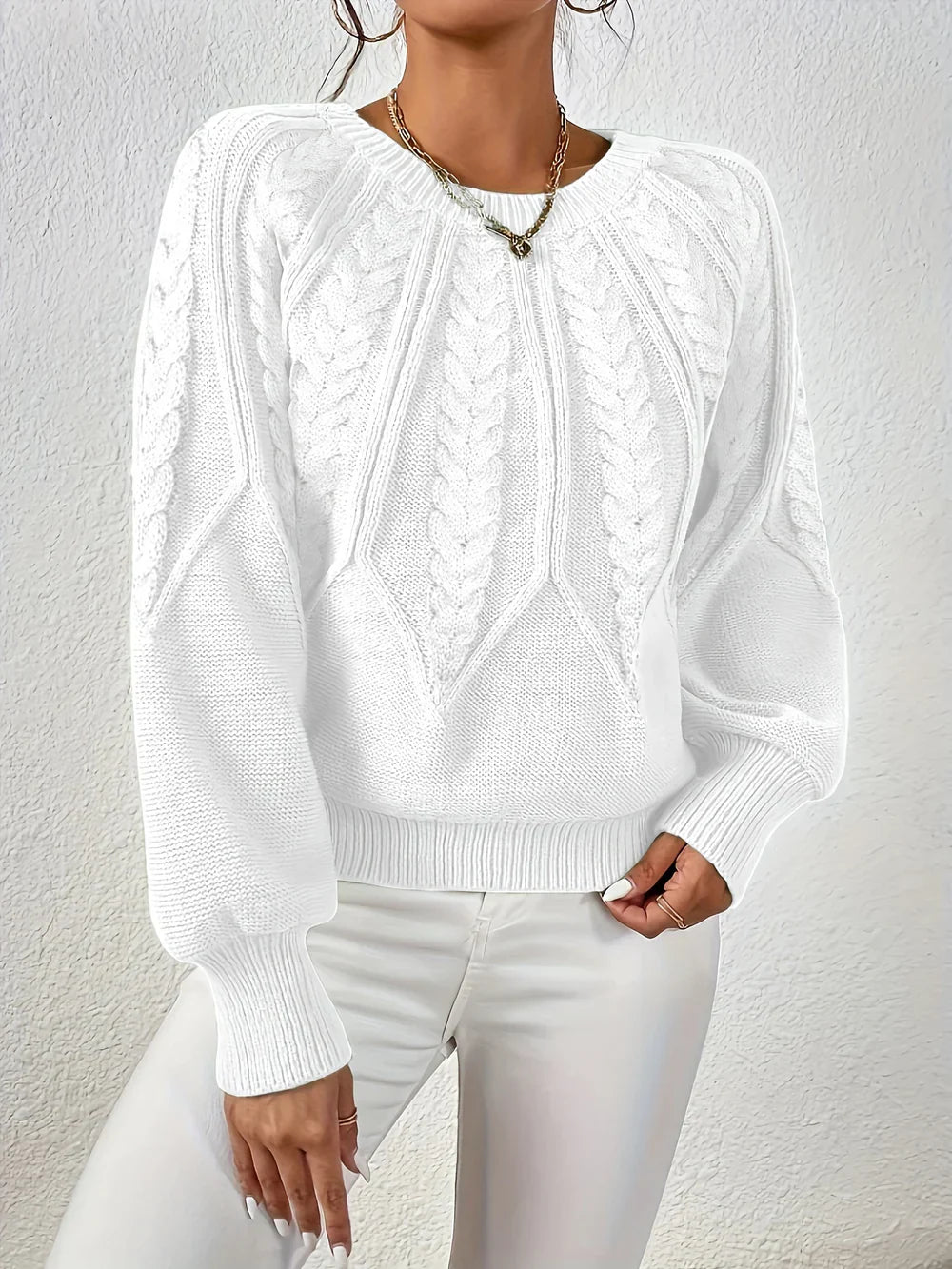 Lea | Eleganter Damenpullover mit feinem Strickmuster