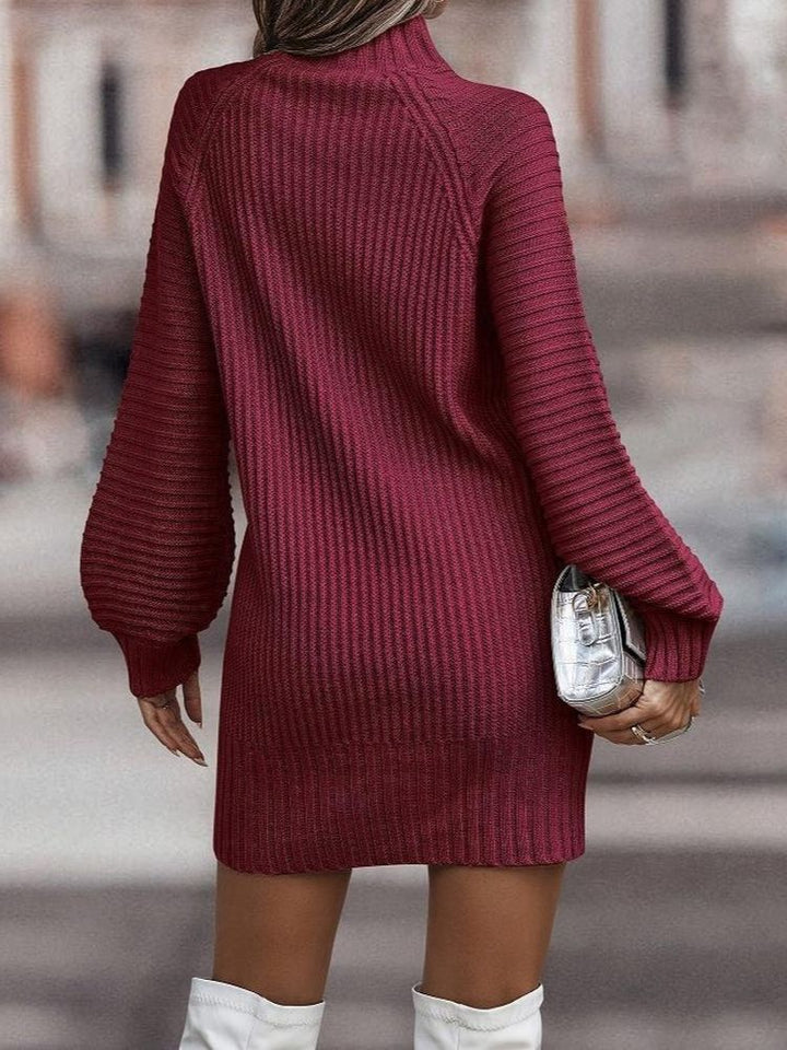 Scharlachrot | Rollkragenkleid mit schmalem Schnitt