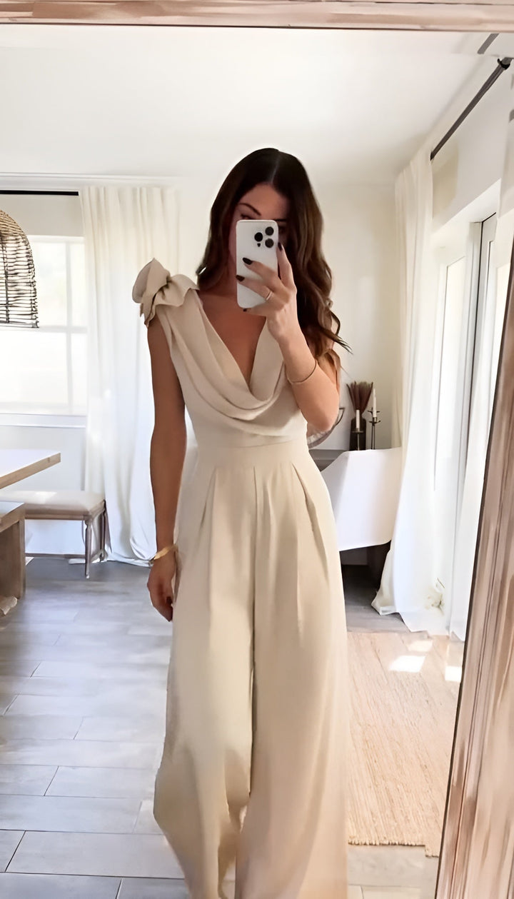 Orion | Jumpsuit mit Wasserfallausschnitt