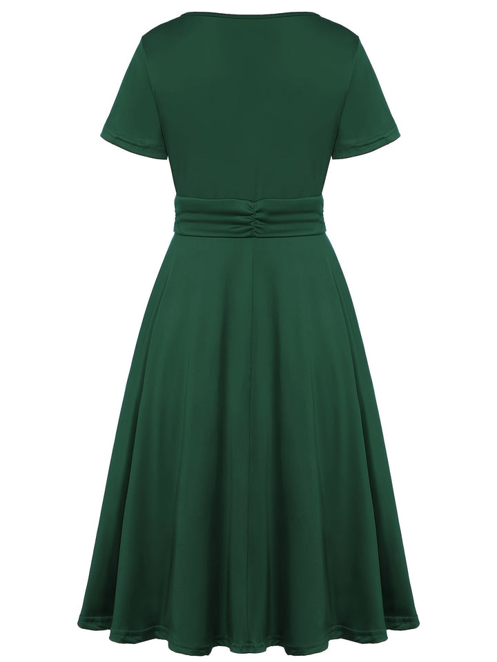 Elisa | V-Ausschnitt Midikleid mit asymmetrischem Saum