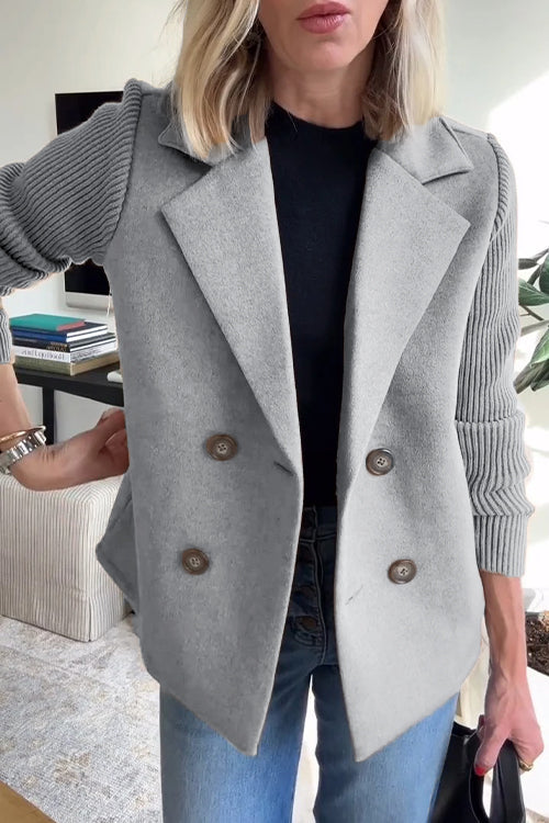 Olivia | Doppelreihiger Strickblazer für elegante Auftritte