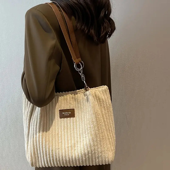 Olivia | Luxury Corduroy Tote Tasche für Alltag und Büro