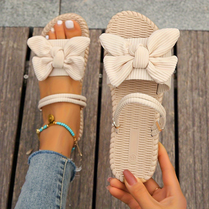 Melissa Slipper | Elegant, verspielt und bequem für jeden Anlass