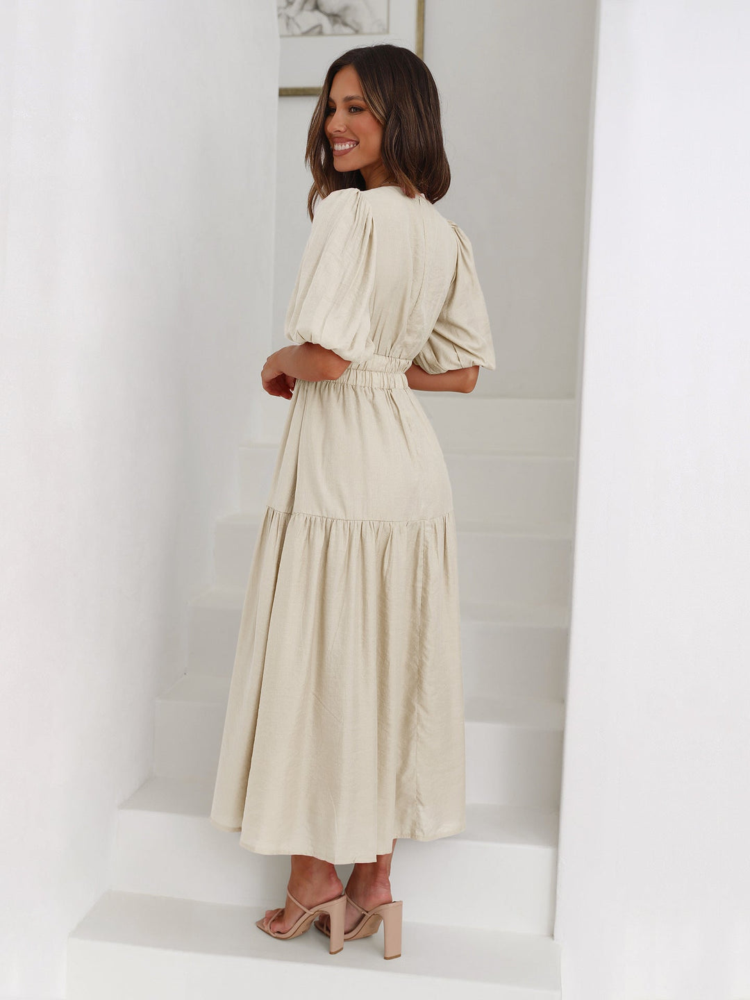 Enola | Luftiges Kleid mit zarten Puffärmeln