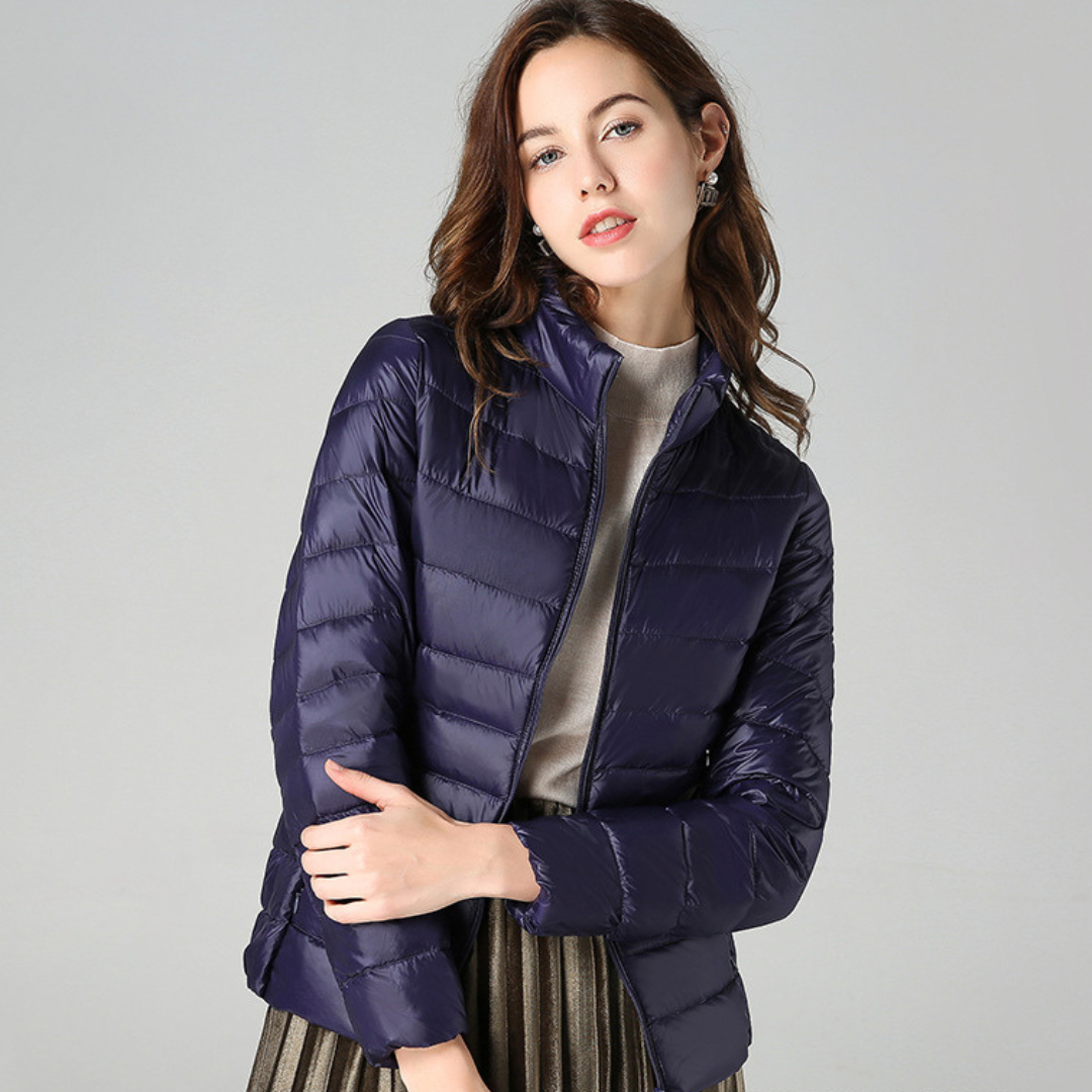 Lucia | Ultraleichte Damenjacke für Alltag und Reisen