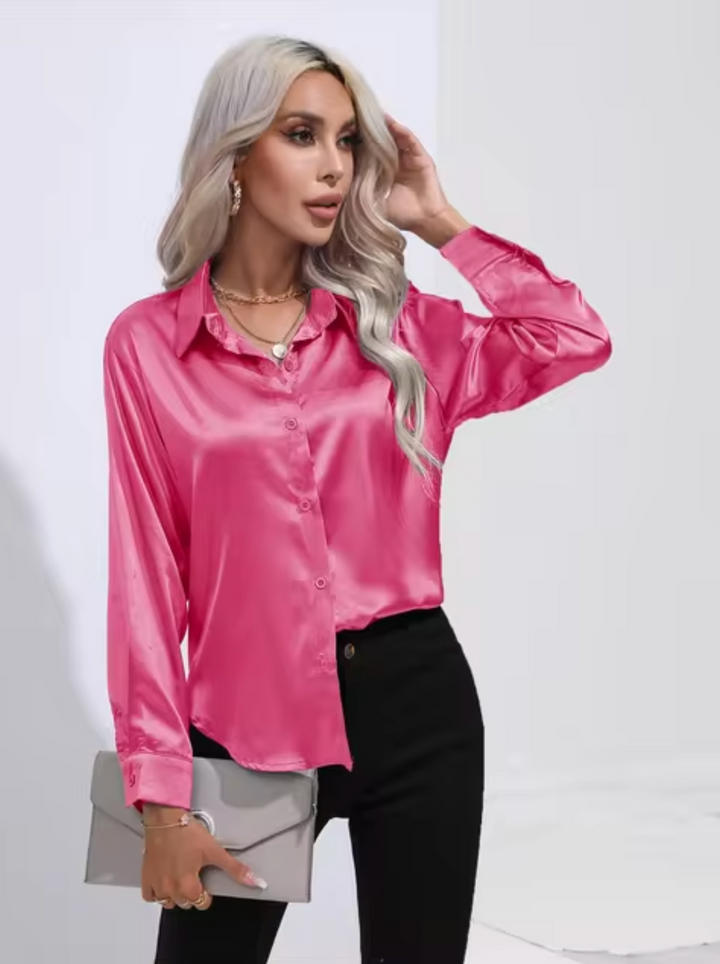 Satinbluse mit langen Ärmeln und elegant schimmerndem Glanz