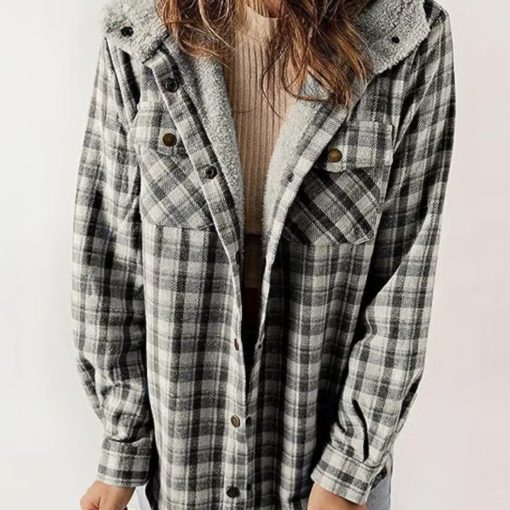 Sofia | Lässige Damenjacke mit trendigem Karo-Design