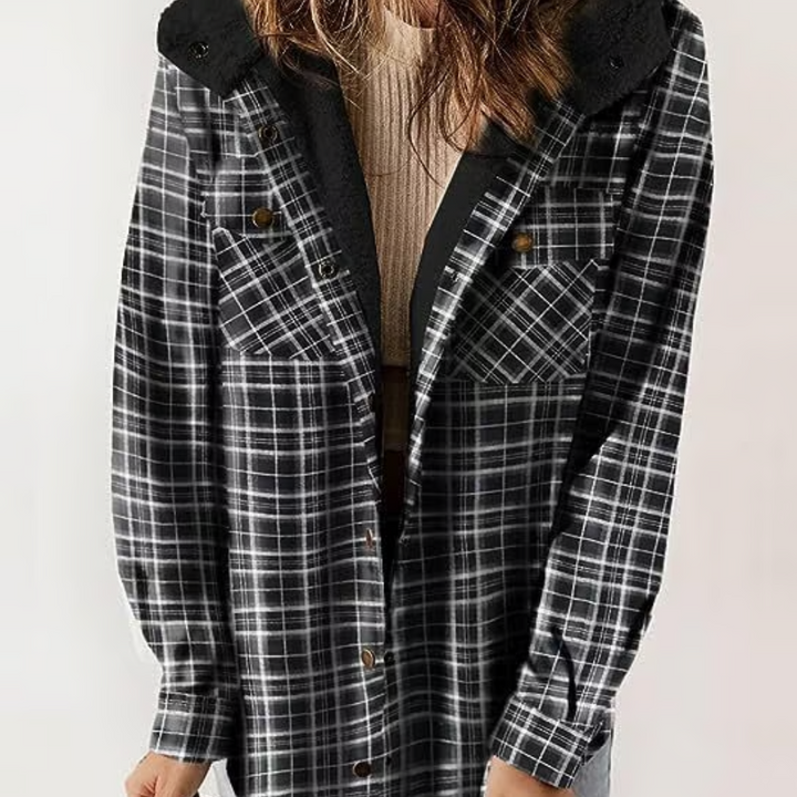 Sofia | Lässige Damenjacke mit trendigem Karo-Design
