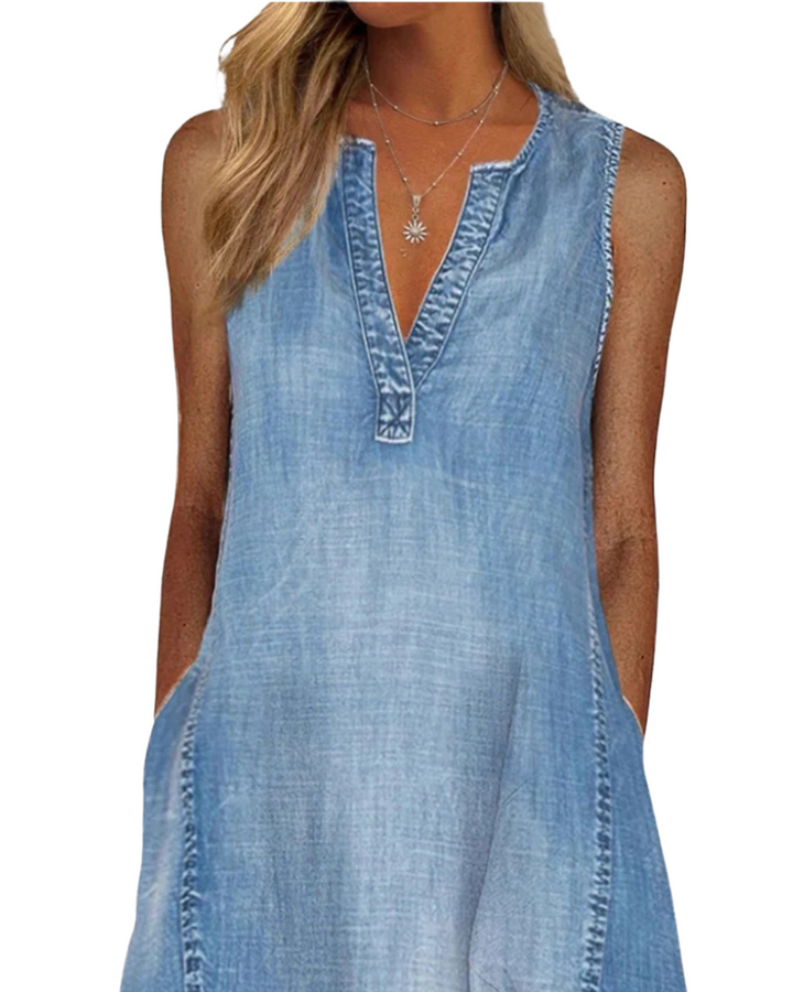 Nelia | Bequemes Denimkleid mit klassischer Linie