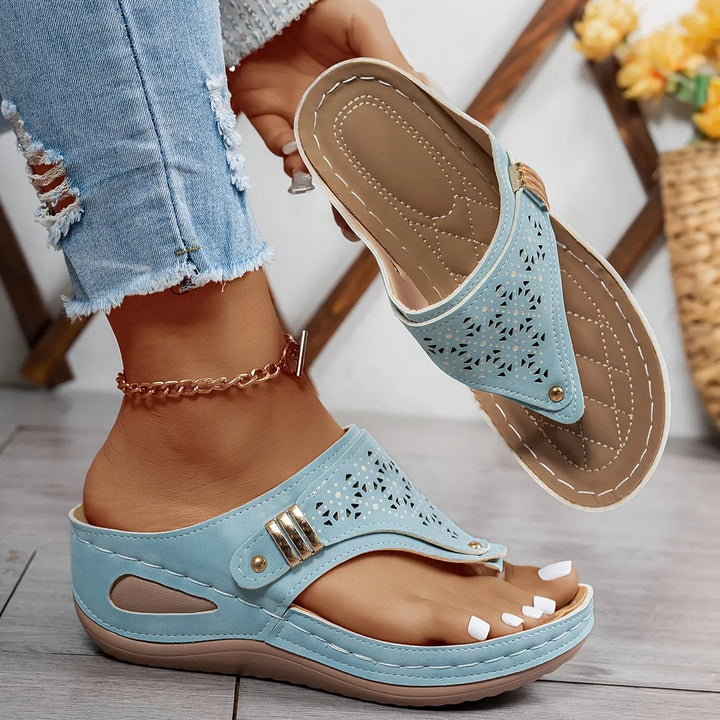 Orthopädische Damen|Sandalen mit Schrägabsatz