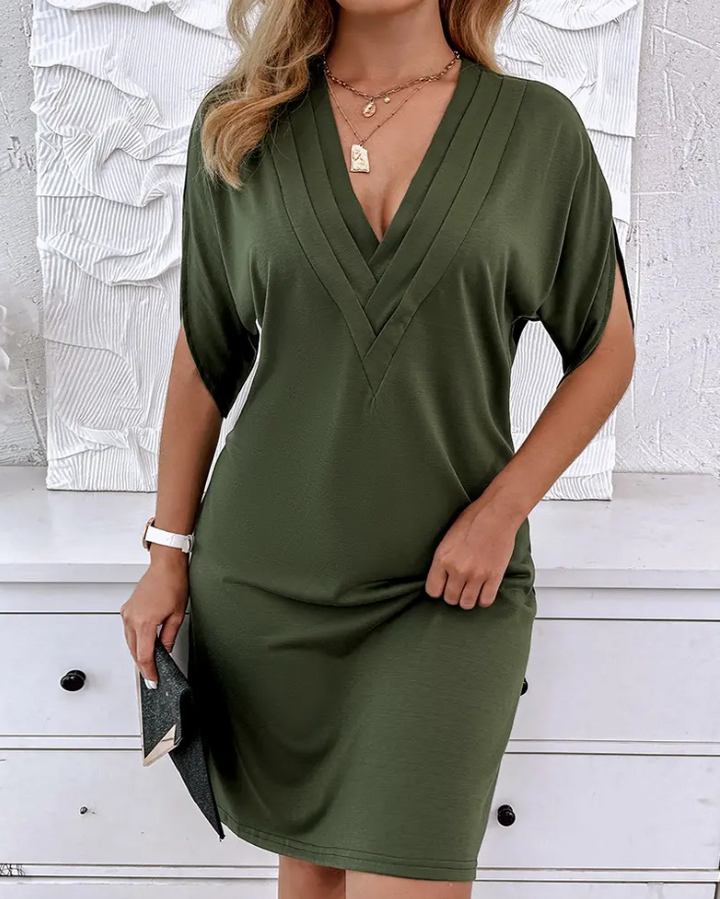 Claire | V-Ausschnitt Kleid in eleganter Silhouette