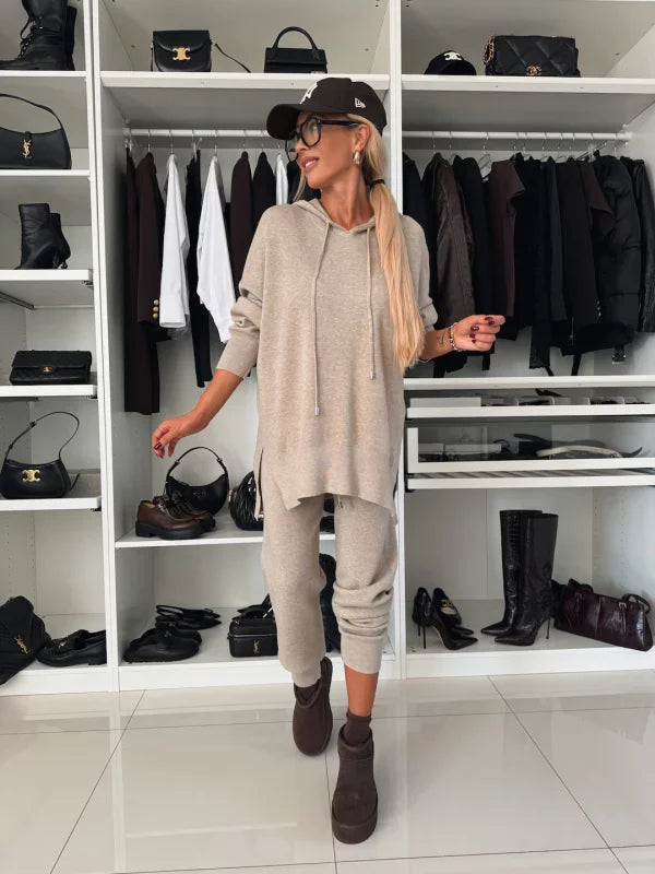 Evana | Zweiteiliges Damen-Set mit Kapuze und Shirt