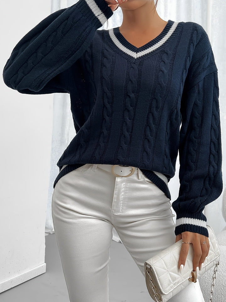 Kaya | Klassischer V-Ausschnitt Pullover für Damen