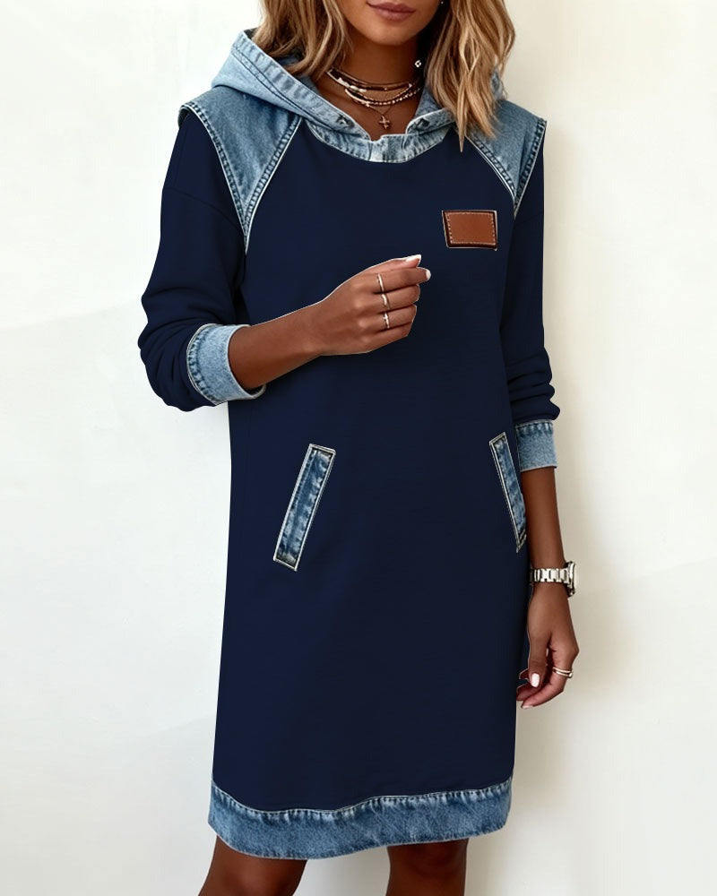 Hanna | Kapuzenkleid mit stylischen Denim Akzenten