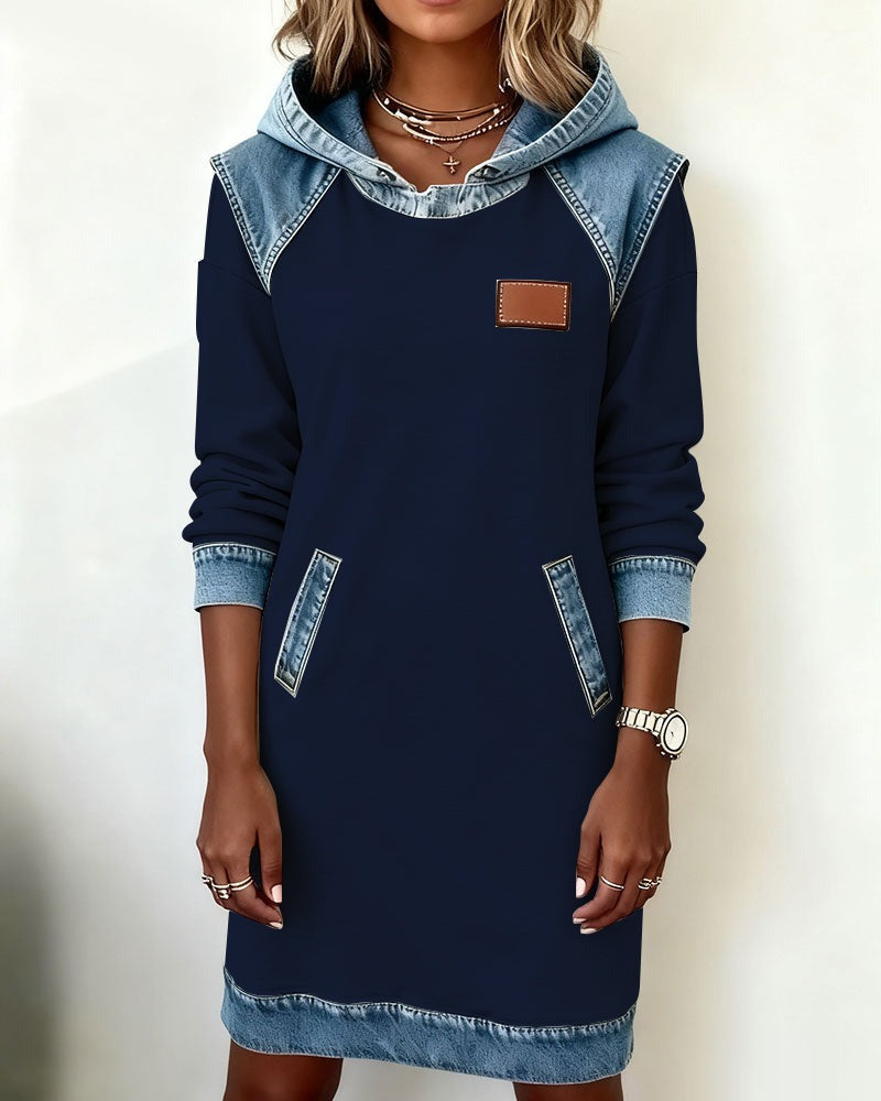 Hanna | Kapuzenkleid mit stylischen Denim Akzenten