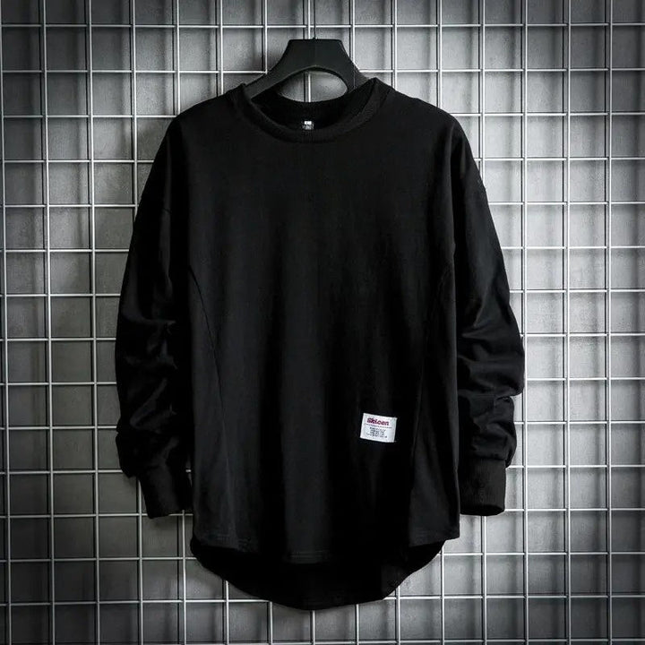 Jakob Pullover mit fallendem Saum und Komfort