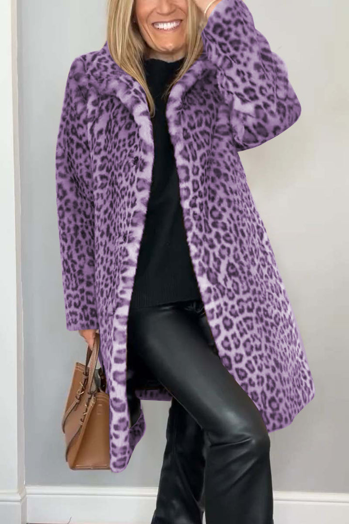 Liesa | Leopardenmantel mit Knopfleiste und flauschigem Innenfutter