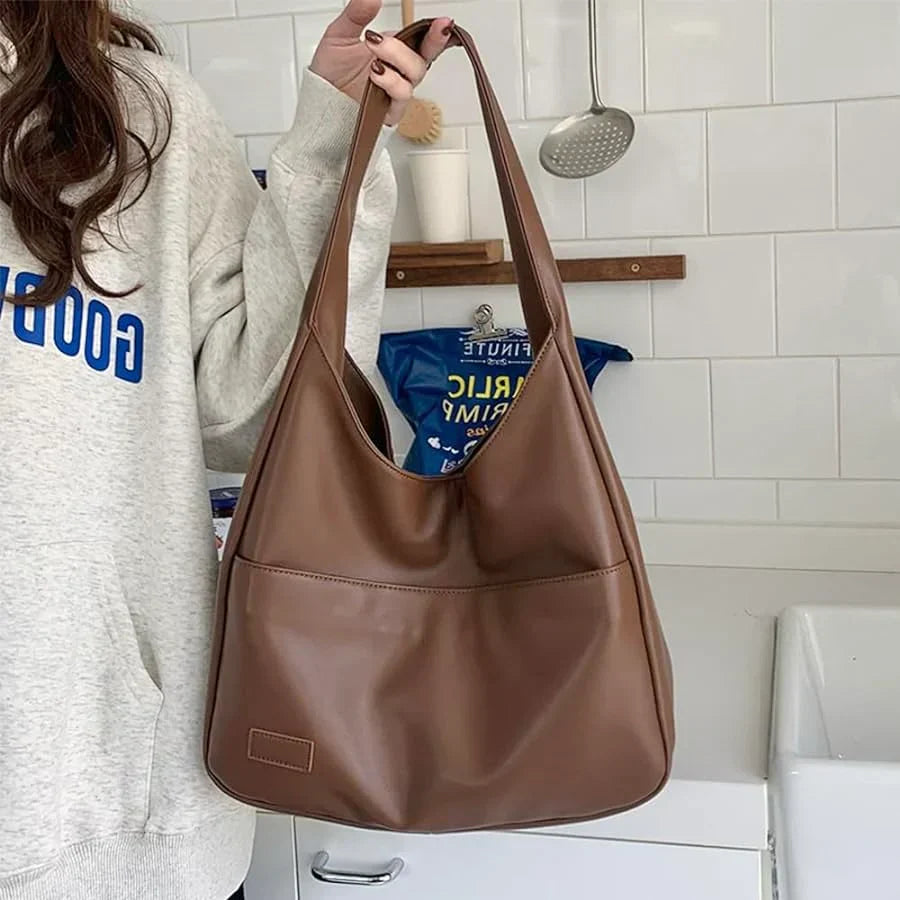 Akari | Kleine Handtasche mit edler Optik
