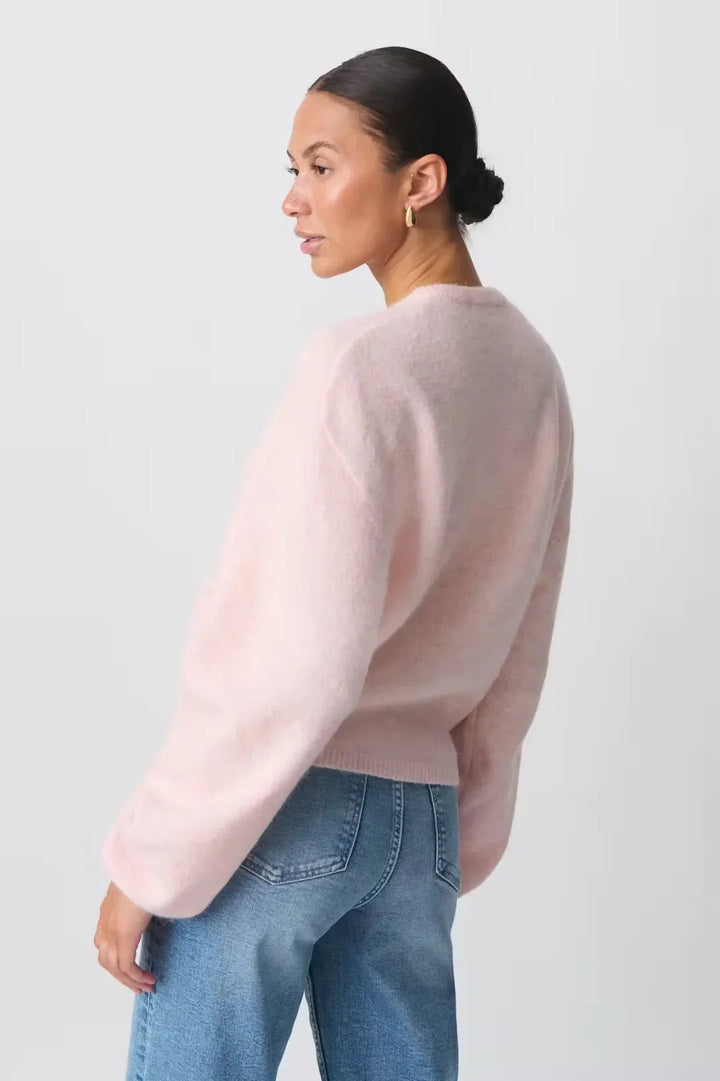 Nora | Gestrickter Cardigan für gemütliche Tage