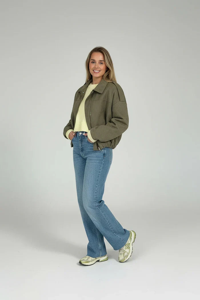 Mia | Elegante Wildleder Bomberjacke Damen für City-Looks