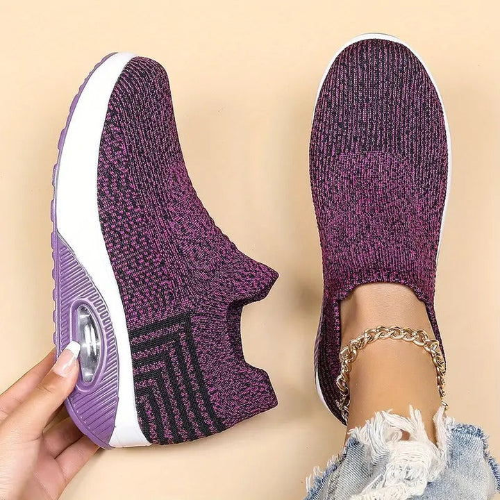 CloudWalk | Atmungsaktive Damenturnschuhe mit extra Fußstütze