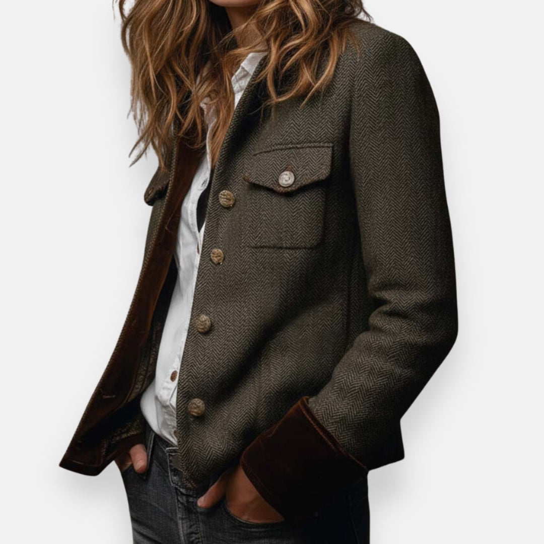 Clara | Stilvolle Damen Tweedjacke mit Samtdetails