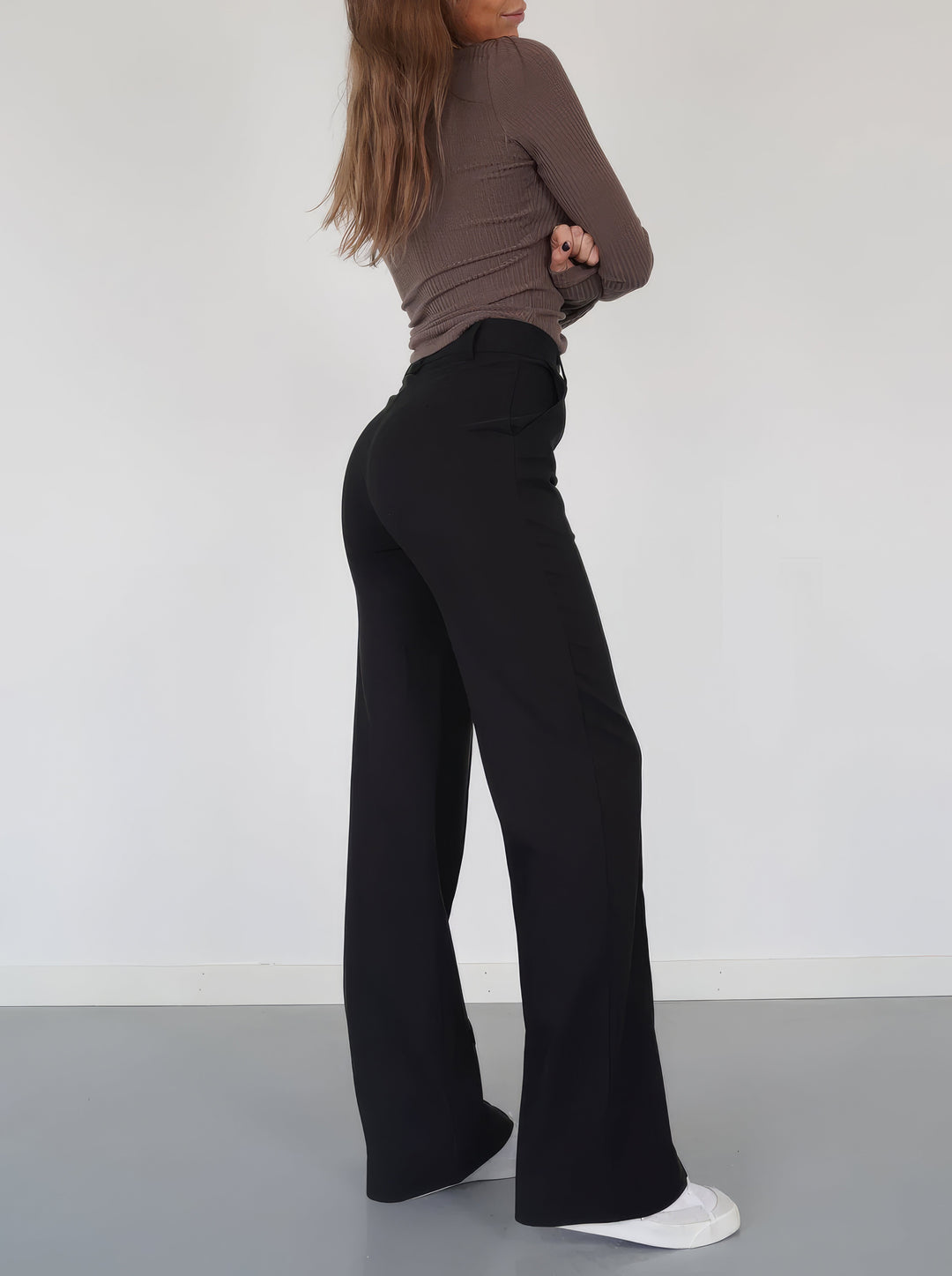 Helga | Weite Hosen aus Leinen für warme Sommertage