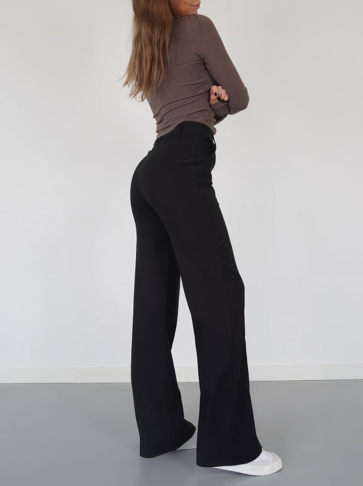 Helga | Weite Hosen aus Leinen für warme Sommertage