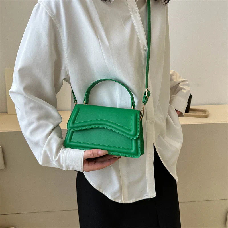 Die Ibiza Handtasche im sommerlichen Stil