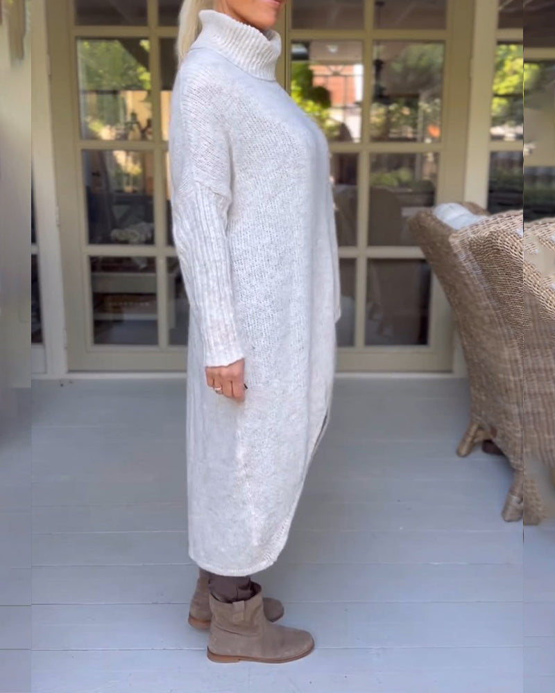 Hannah | Kuscheliger Pullover mit Stehkragen und Ärmeln