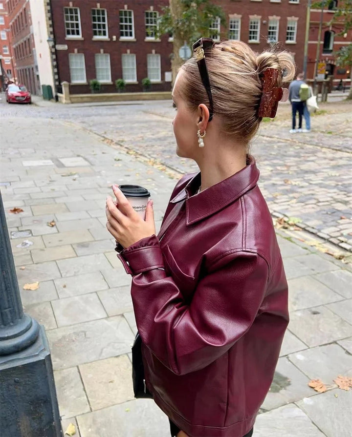Sophia | Luxuriöse rote Lederjacke für den Herbsttrend