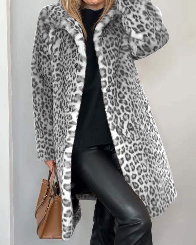 Amara | Lange weiche Jacke im stilvollen Leopardenmuster