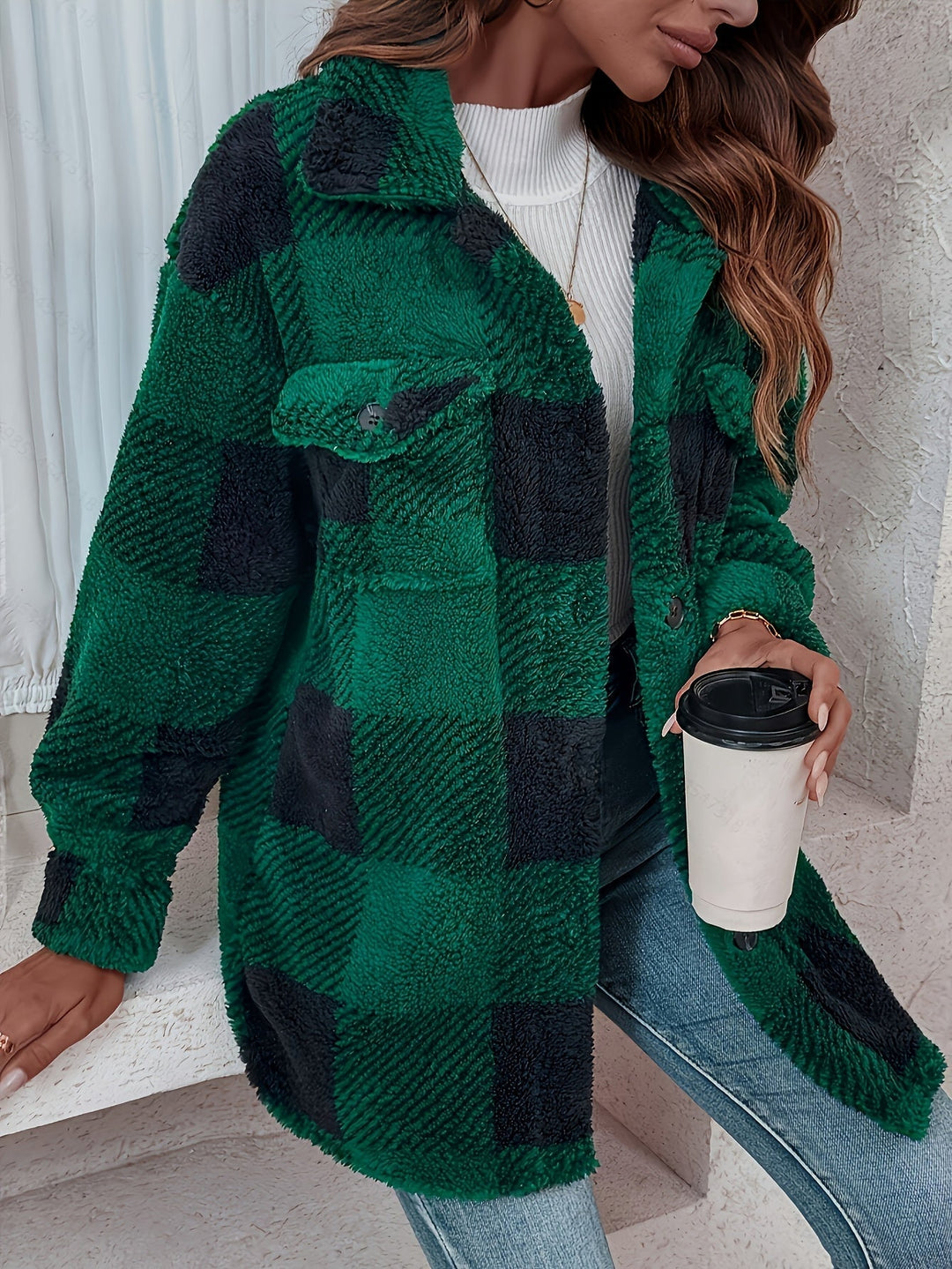 Laura | Stylischer Damen-Teddy-Wintermantel warm