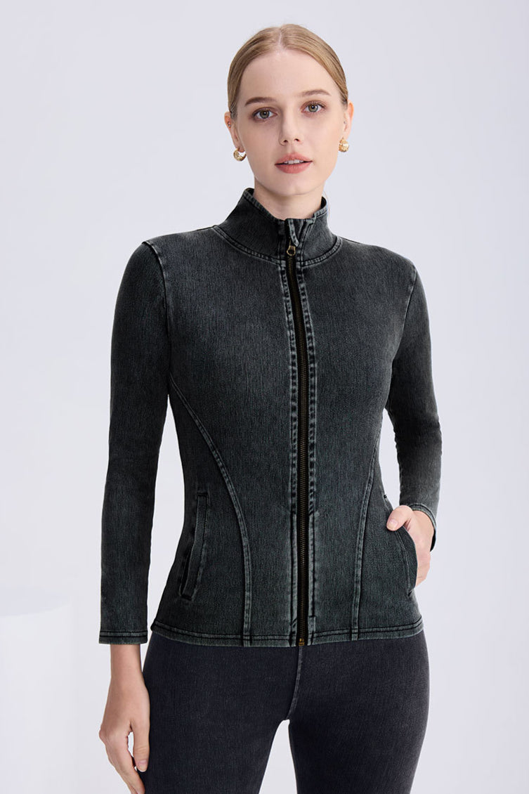 Schmal geschnittene Jeansjacke im Vintage-Look