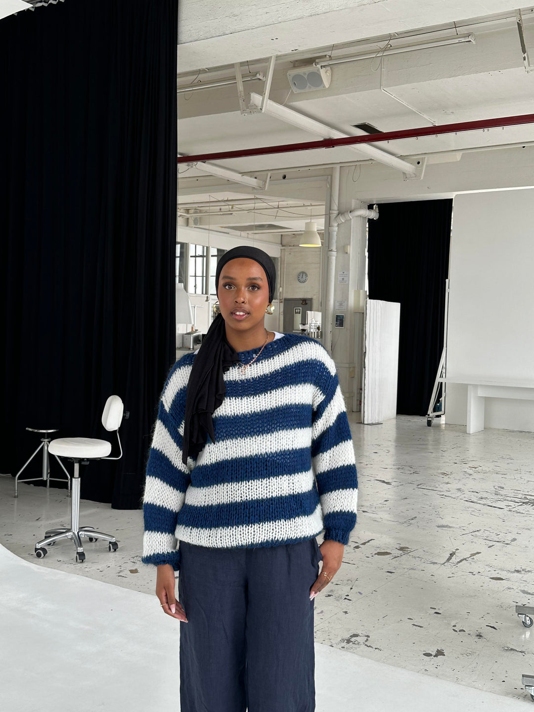 Alina | Lässiger gestreifter Damen-Strickpullover