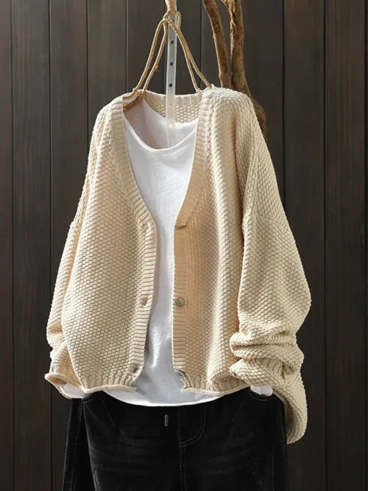Alina | Lässiger Strickcardigan für kühle Tage