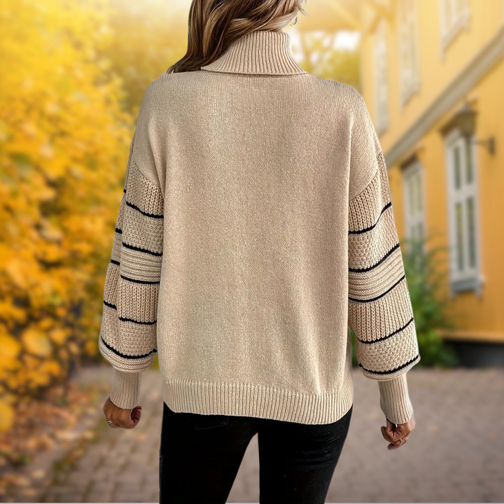Stella | Rollkragenpullover mit Streifenärmeln