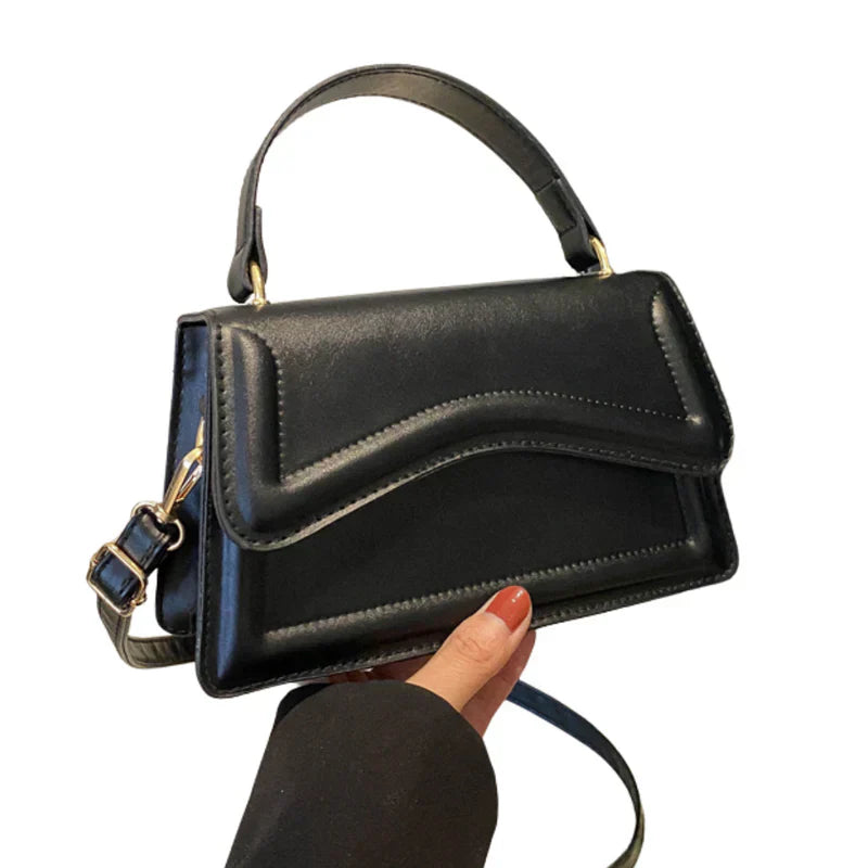Die Ibiza Handtasche im sommerlichen Stil