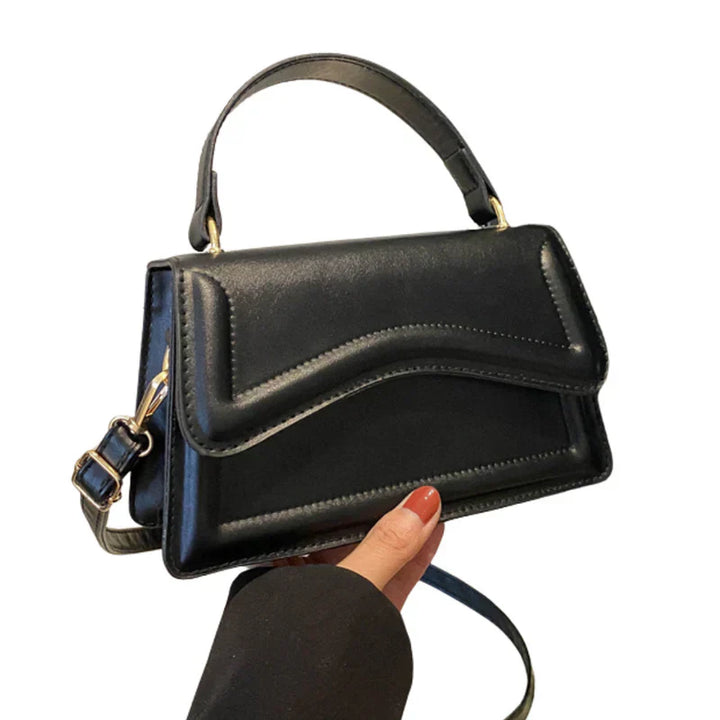 Die Ibiza Handtasche im sommerlichen Stil