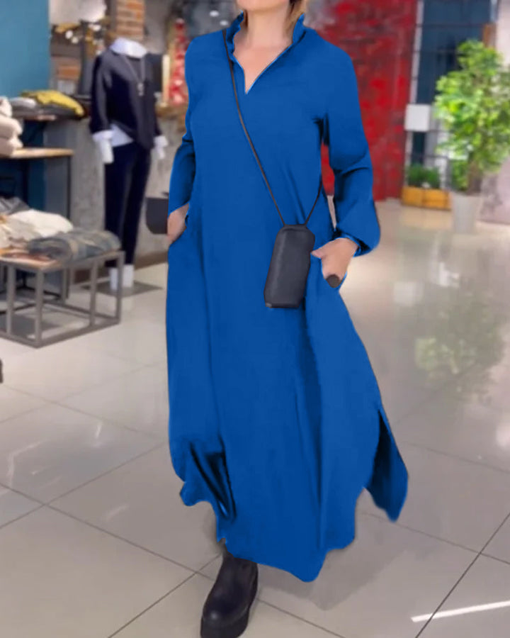 THESS | Langes, lockeres Kleid mit Umschlägen und Seitenschlitz