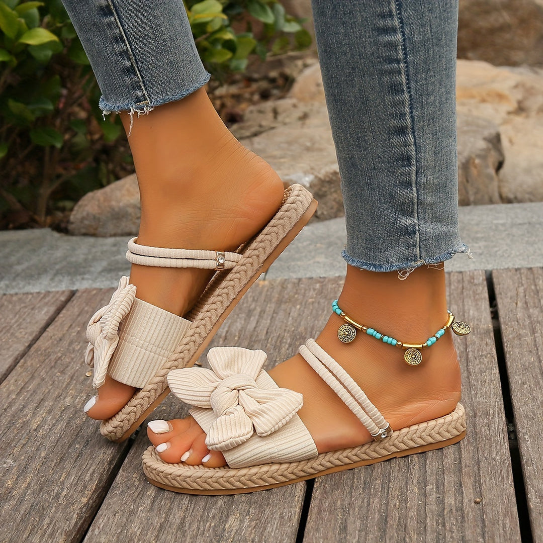 Melissa Slipper | Elegant, verspielt und bequem für jeden Anlass