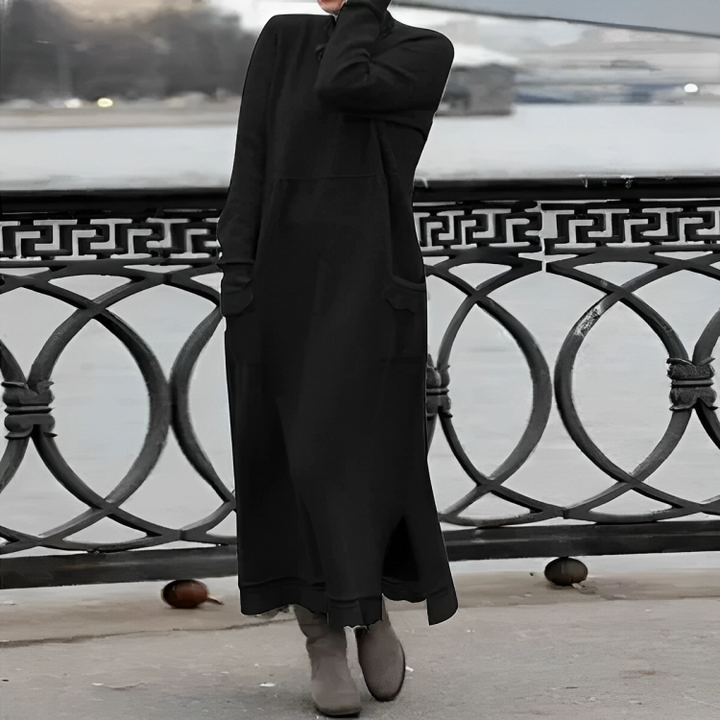 Mira | Langes Strickkleid Damen modern und lässig