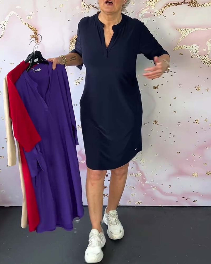Klara | Schlichtes Kleid mit V-Ausschnitt und Charme