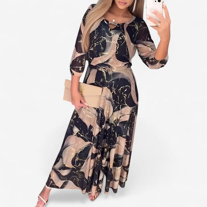 Lorena | Stilvolles Kleid mit Muster und Dreiviertelärmeln